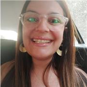 Laureata in sociologia impartisce lezioni nell'ambito umanistico, se necessario disponibile anche per altre materie